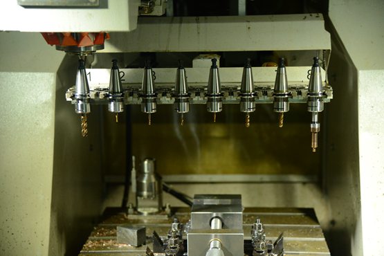 Parting Lock machine